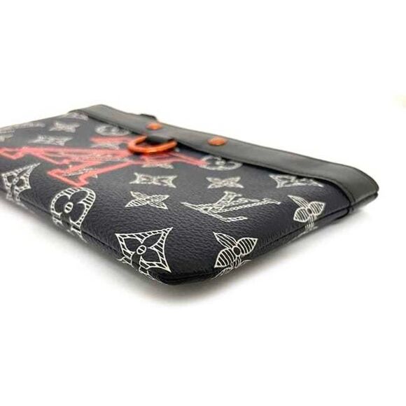 Louis Vuitton Apollo Pochette Navy Canvas Clutch Bag (Pre-Owned) - Picture 3 of 11